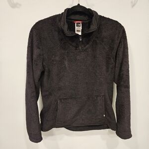 The North Face women’s Size Large Black Fuzzy 1/4 Zip Fleece Pullover